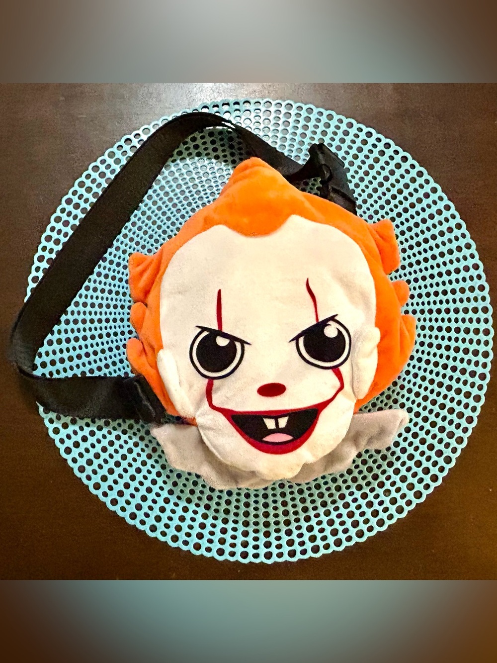 Phunny IT Pennywise Plush Hand Bag/Purse with Strap/ Fanny Pack - Picture 2 of 8